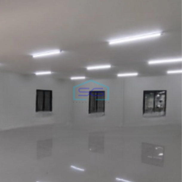 Disewakan Gudang Ada Kantor Luas Bangunan  1512 m² Lokasi Bebas Banjir di Tangerang-2