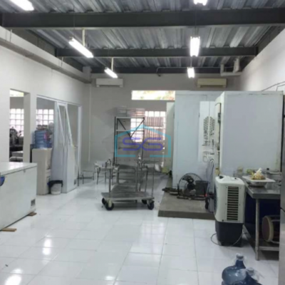 Dijual Gudang Bebas Banjir Luas Bangunan  800 m² Lokasi di Tangerang