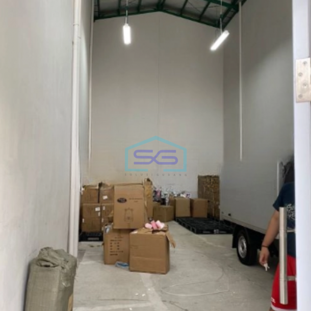Dijual Gudang Luas Tanah  140 m² Lokasi Bebas Banjir di Jakarta Barat-3