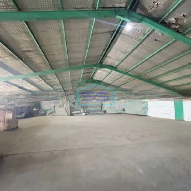 Disewakan Gudang Luas Tanah  1200 m² Lokasi Siap Huni di Jakarta Utara-1