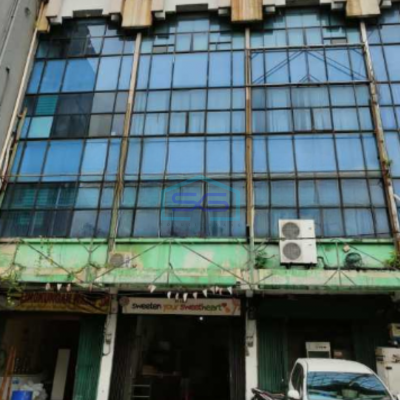 Dijual Ruko Lokasi Strategis Luas Bangunan  300 m² di Jakarta Utara