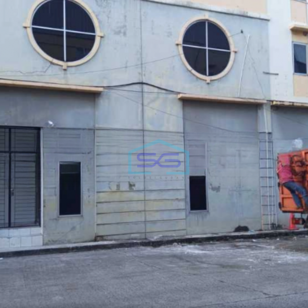 Dijual Gudang Ada Kantor Luas Bangunan  265 m² Lokasi di Jakarta Utara-1