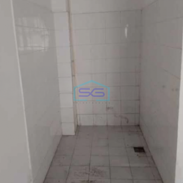 Dijual Gudang Ada Kantor Luas Bangunan  265 m² Lokasi di Jakarta Utara-2