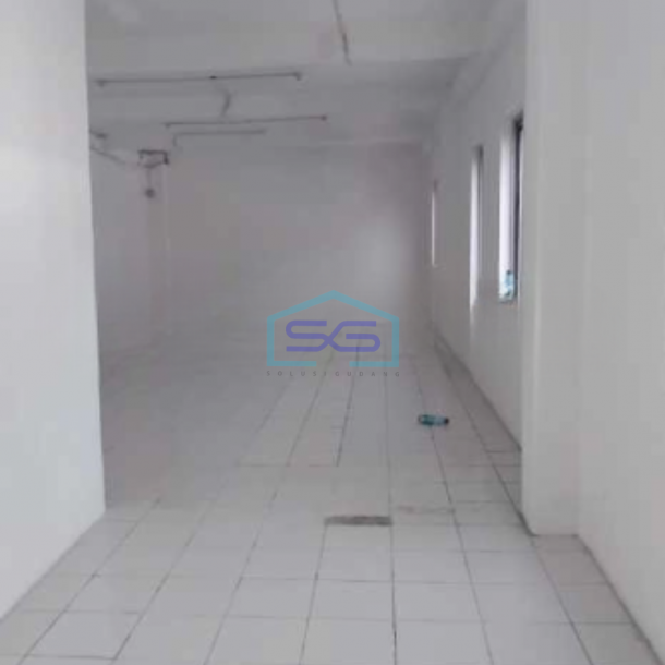 Dijual Gudang Ada Kantor Luas Tanah  162 m² Lokasi Bebas Banjir di Jakarta Utara-3