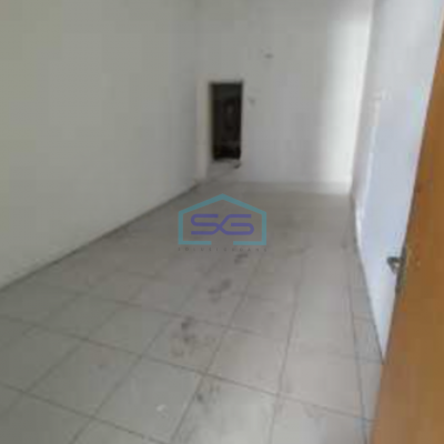 Disewakan Ruko Luas Bangunan 220 m² Lokasi Tanjung Duren Jakarta Barat