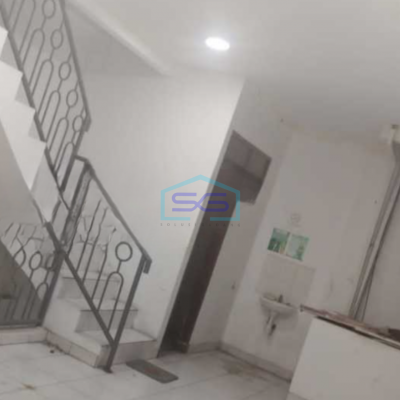 Disewakan Ruko Luas Tanah 200 m² Lokasi Bebas Banjir Siap Huni di Jakarta Utara