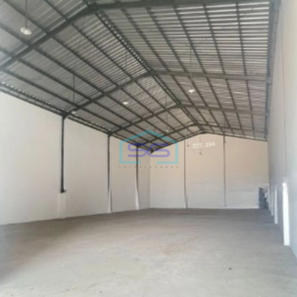 Disewakan Gudang Ada Kantor Lokasi Bebas Banjir Siap Huni Tangerang Luas Tanah 630 m²-1