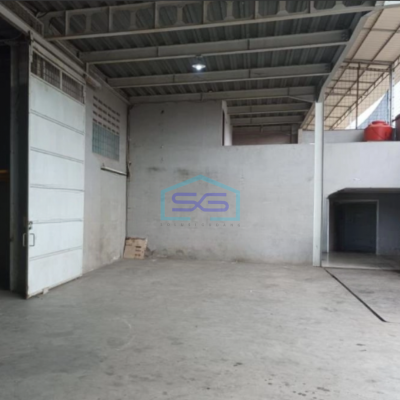 Disewakan Gudang Akses Container 40 Feet Luas Bangunan 500 m²  di Tangerang