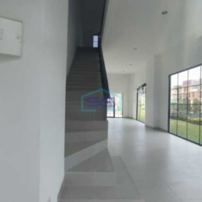 Disewakan Ruko 3 Lantai Luas Bangunan  160 m²  di Jakarta Utara