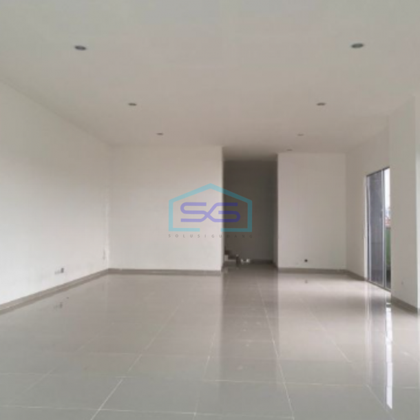 Dijual Ruko Luas Bangunan 300 m² Lokasi Bebas Banjir di Jakarta Utara-2