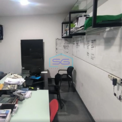 Disewakan Gudang Lokasi Strategis Luas Tanah 800 m² di Tangerang