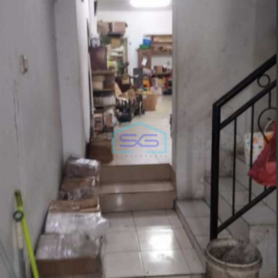 Dijual Ruko Luas Bangunan  250 m² Lokasi Bebas Banjir di Tangerang