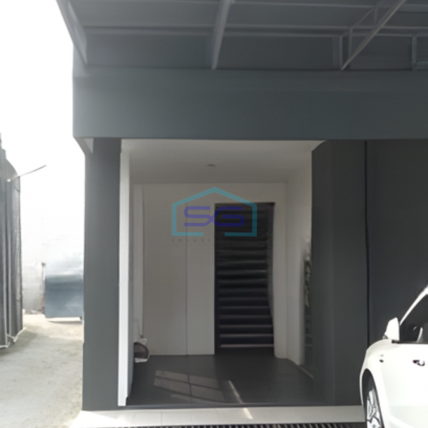 Dijual Gudang Ada Kantor Luas Bangunan 1600 m² Lokasi di Tangerang-3