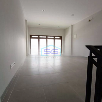 Disewakan Ruko di Pantai Indah Kapuk 2 Jakarta Utara Luas Bangunan 240 m²-2