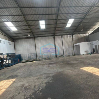 Disewakan Gudang Akses Container 40 Feet di Cipondoh Tangerang Luas Tanah  500 m²