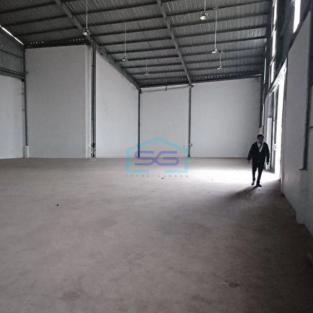 Disewakan Gudang di Cipondoh Tangerang Luas Bangunan  650 m²-2