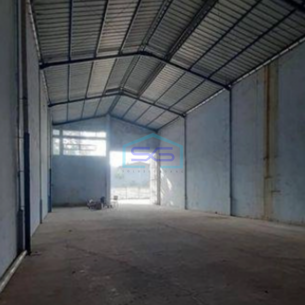 Disewakan Gudang di Komp Kapuk Kamal Luas Bangunan  300 m²-2