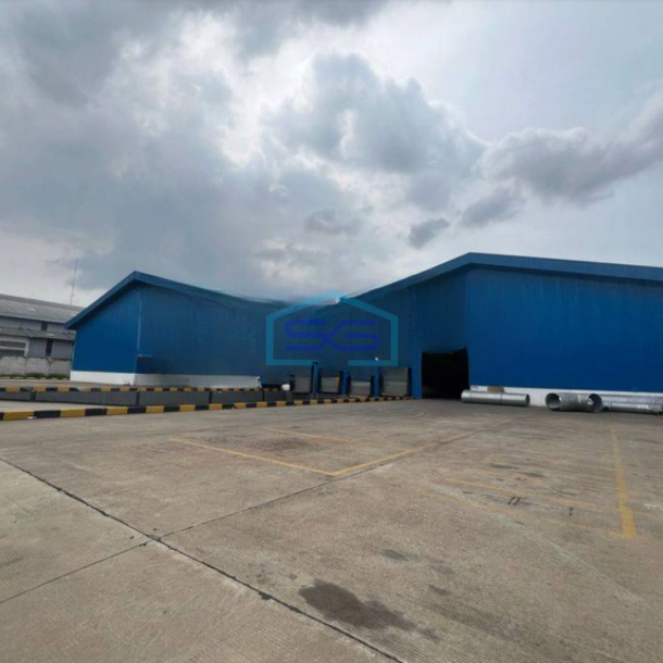 Dijual Pabrik di Cikarang Delta Silicon Luas Tanah  9720 m²-1