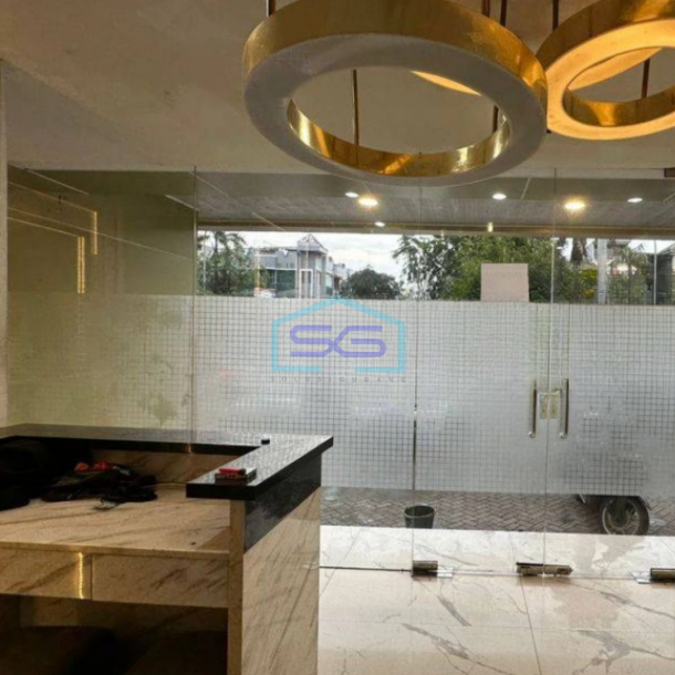 Disewakan Ruko Taman Palem Lestari Furnished Boulevard Posisi Ruko Hoek Gandeng Cengkareng Jakarta Barat-2