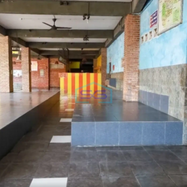 Disewakan Ruang Usaha Ex Resto Di Cilodong Depok Kondisi Bagus LB 1448m2-2