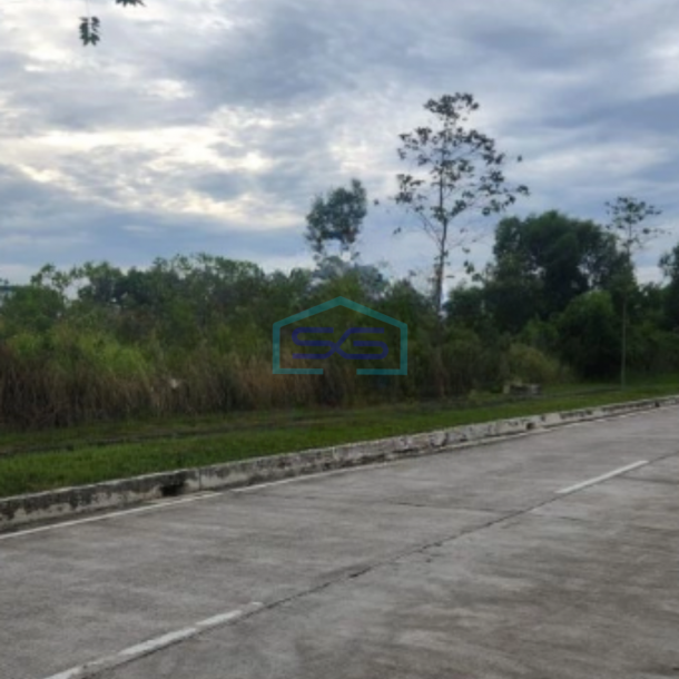 Dijual Tanah Kavling Kasawan GIIC Deltamas Cikarang Bekasi Bebas Banjir LT 80000m2-4