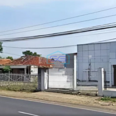 Disewakan Gudang Di Pinggir Jalan Raya Karawang Bersertifikat SHM Luas Bangunan 400m2