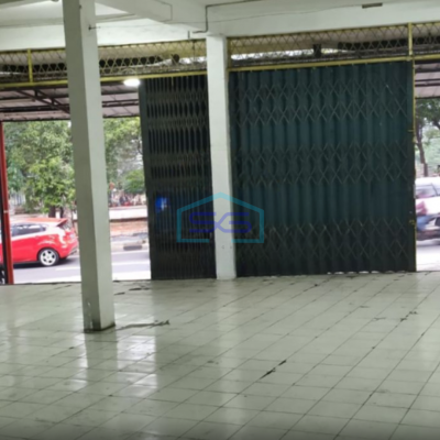 Disewakan Ruko Siap Huni 3 Gandeng Duren Sawit Jakarta Timur Luas Bangunan 160m2