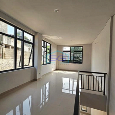 Dijual Ruko Hook 91 District di BSD City Tangerang Bangunan 2 Lantai