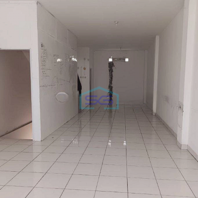 Disewakan Ruko di Uwung Jaya Cibodas Tangerang LB 135m2