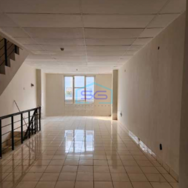 Dijual Cepat Ruko Golden Boulevard, Bsd Tangerang Luas Bangunan  162 m²-4