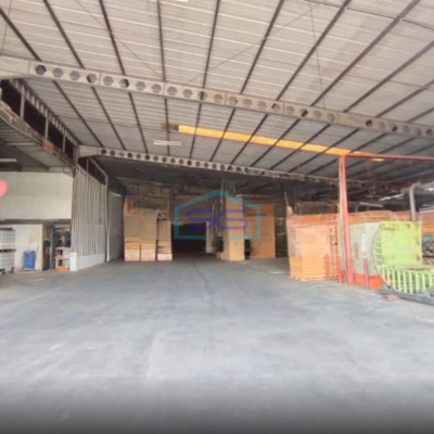 Dijual Pabrik Kayu Strategis dan SIap Pakai Di Jember Luas Bangunan  23604 m²