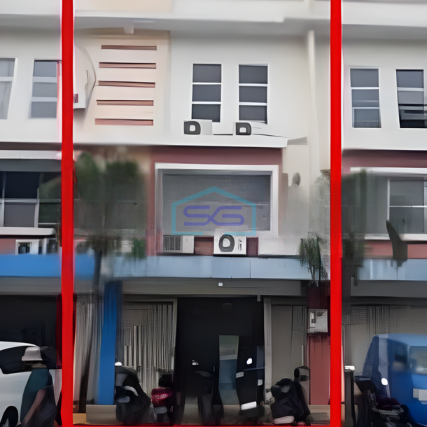 Dijual Ruko 3 Lantai Luas Bangunan  231 m² di Sidoarjo Jawa Timur-1