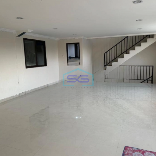 Disewakan Gudang Ada Lift Barang Luas Tanah  360 m² di Daan Mogot Tangerang-5