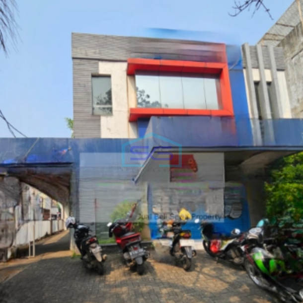Dijual Kantor Luas Bangunan 345 m² Lokasi Tanjung Duren Jakarta Barat-1