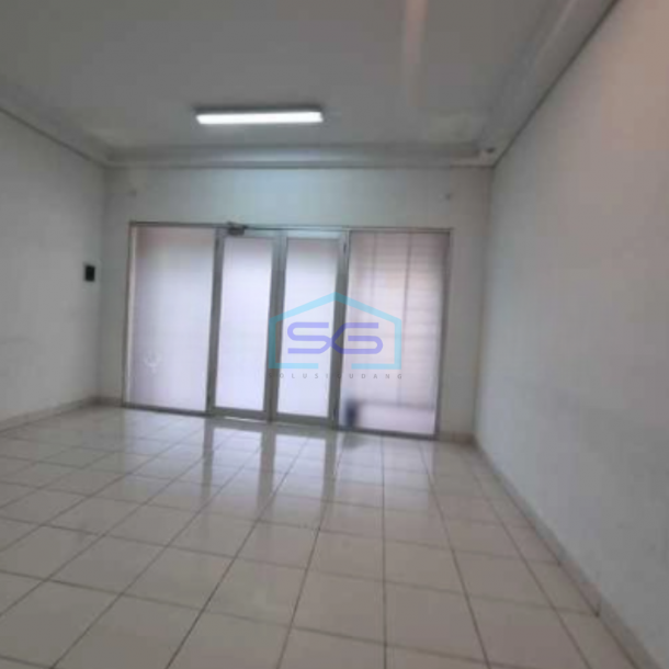 Disewakan Ruko Luas Bangunan  300 m² Lokasi Tanjung Duren Jakarta Barat-4