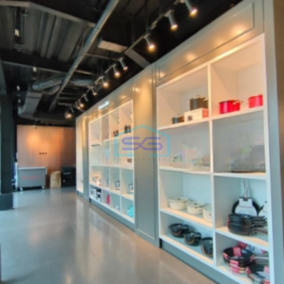 Dijual Kantor Luas Bangunan 665 m² Lokasi Strategis di Slipi Jakarta Barat