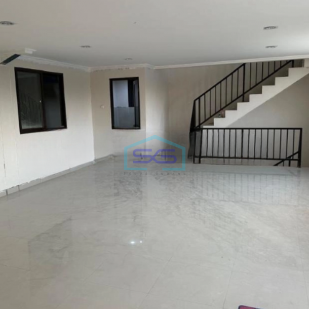 Disewakan Ruko Ada Lift Barang Lokasi Daan Mogot Jakarta Barat Bangunan  Baru-2