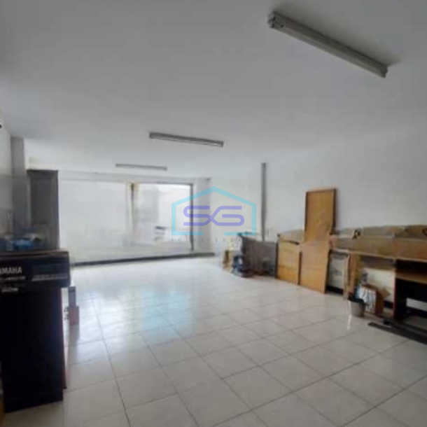 Disewakan Ruko Lokasi Startegis Luas Bangunan 300 m² Lokasi Tanjung Duren Jakarta Barat-2