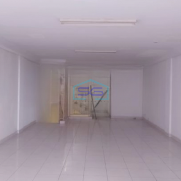 Dijual Ruko Luas Bangunan 300 m² Lokasi Tanjung Duren Jakarta Barat-3