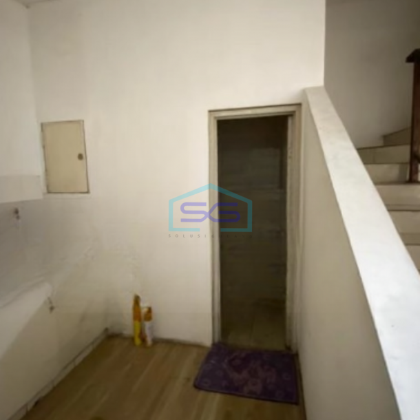 Dijual Ruko 3 Lantai Luas Bangunan  288 m² Lokasi Tanjung Duren Jakarta Barat-2