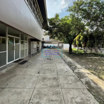 Dijual Gedung Kantor Eksklusif di Area Elit Jakarta Selatan LT 1165m2