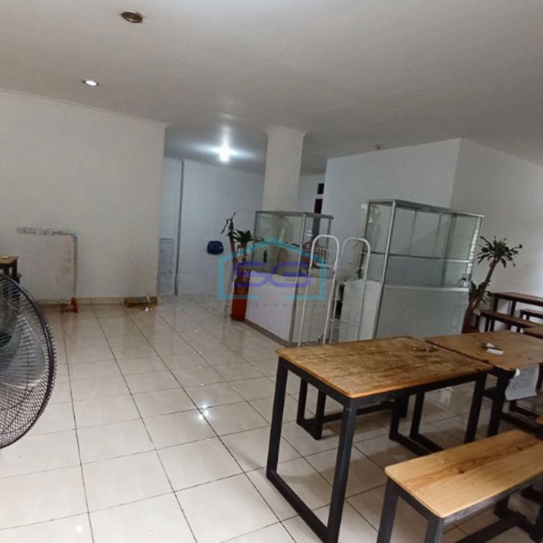 Disewakan Ruko di Ruko Manhattan The Green BSD Tangerang-3