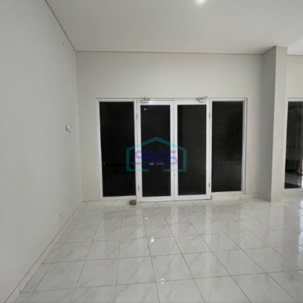 Dijual Ruko Murah Luas Bangunan 162 m² di Gading Serpong Tangerang-1