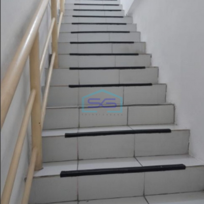 Dijual Ruko Siap Pakai Luas Bangunan  432 m² di Cideng Jakarta Pusat