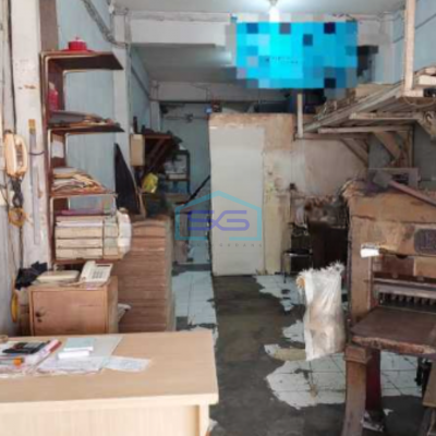 Dijual Ruko Luas Bangunan 180 m² Lokasi Bebas Banjir di Tanah Abang Jakarta Pusat
