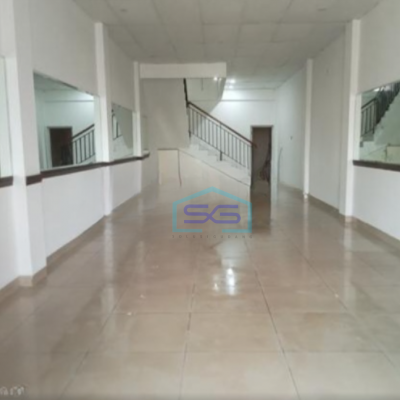 Disewakan Ruko Luas Bangunan 220 m² Lokasi Bebas Banjir di Tangerang Selatan
