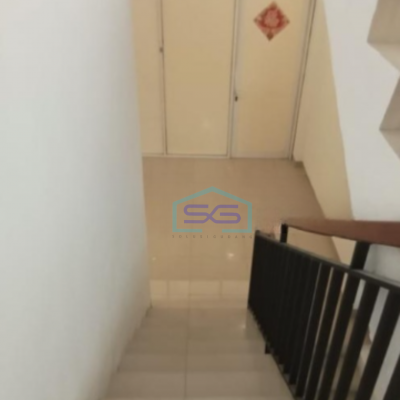 Disewakan Ruko Luas Bangunan 220 m² Lokasi Bebas Banjir di Tangerang Selatan