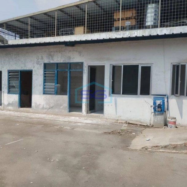Disewakan Gudang di Kamal Indah Jakarta Utara LB 379m2-3