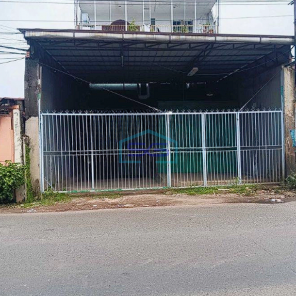 Disewakan Gudang Strategis di Cibubur Bekasi LT 1600m2-1