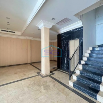 Disewakan Ruko 7 Lantai di Thamrin Jakarta Pusat Luas Bangunan 900m2